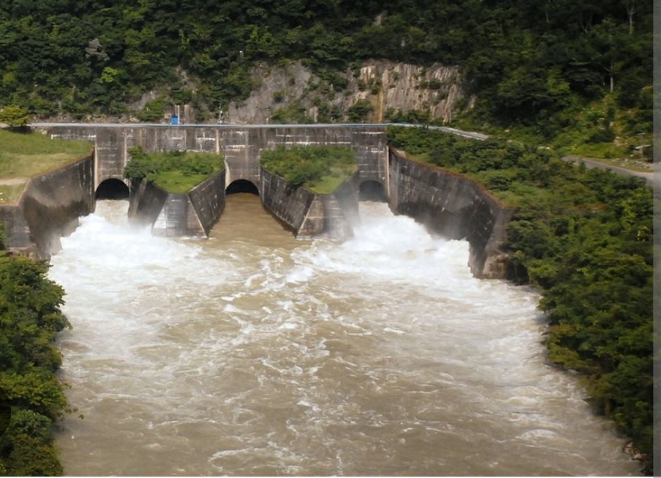 Abrirán compuertas de presa Cerro de Oro